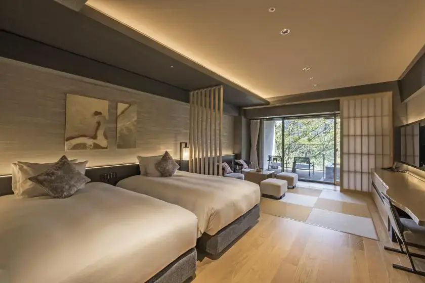 Deluxe with Open-air Bath West Wing Upper Floor Double Japanese Style room (twin beds)