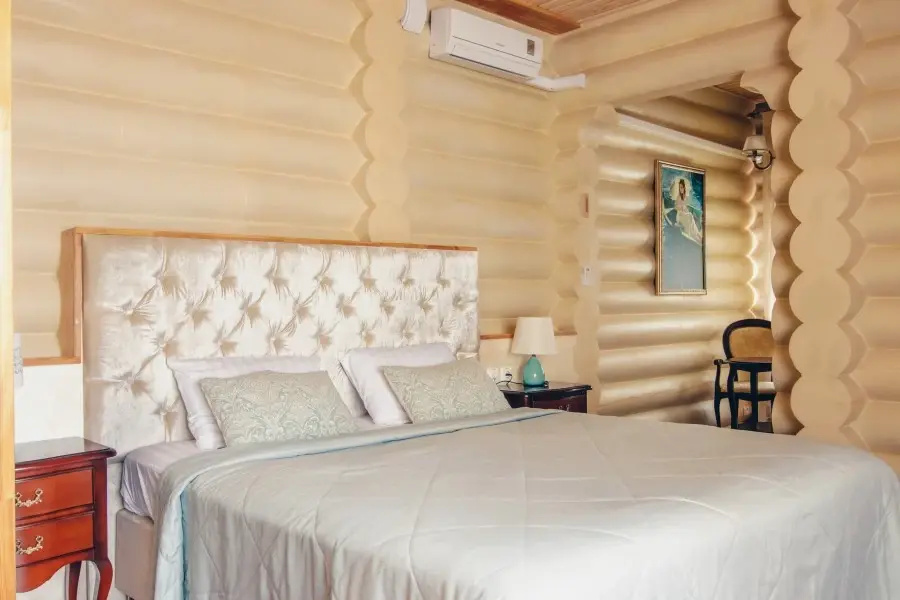 Building No.1 Double Junior Suite (full double bed)