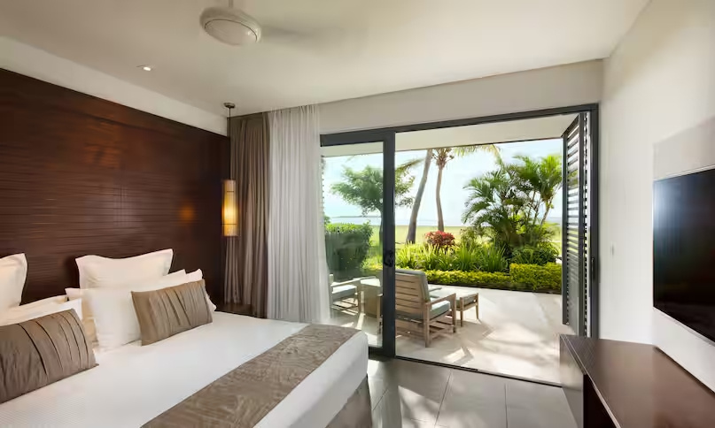 1 Bedroom Deluxe Double room beachfront