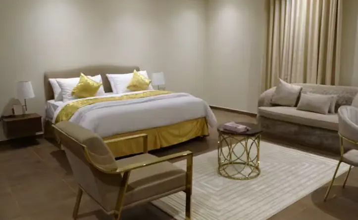 Double Studio (full double bed)