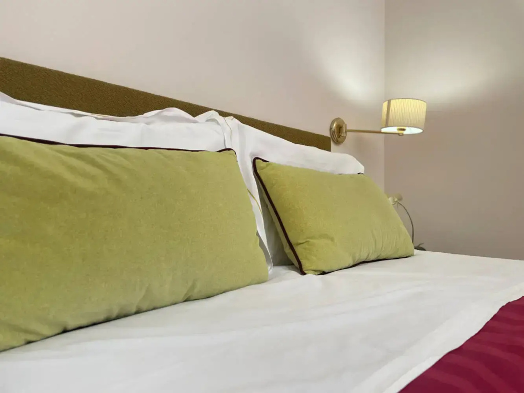 Maxim Axial Hotel - Chambres