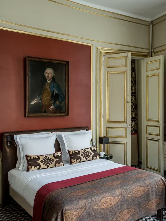 Mansart Double Junior Suite (full double bed)