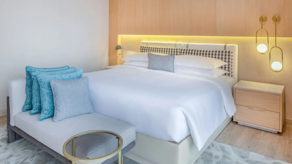2 Bedrooms Royal Suite