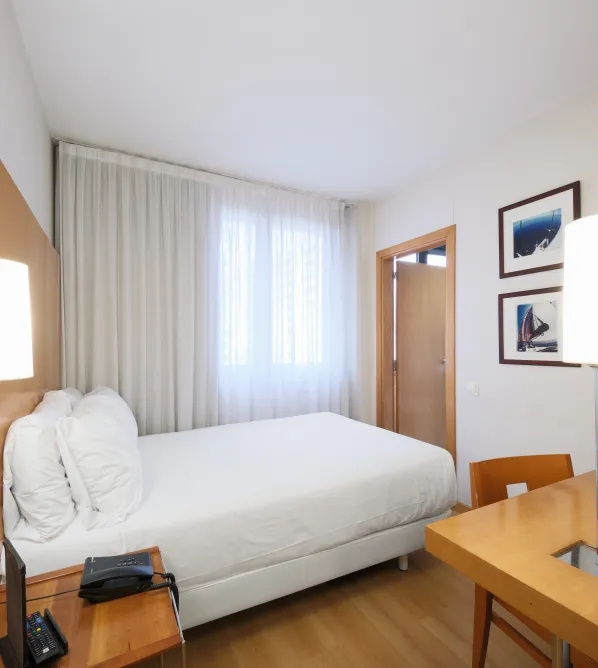 Catalonia Barcelona Beach Hotel  - Chambres