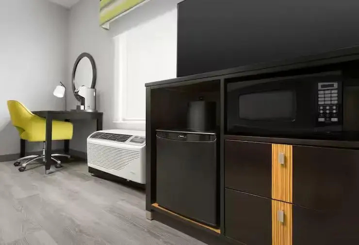 Pure Wellness Double room (full double bed)