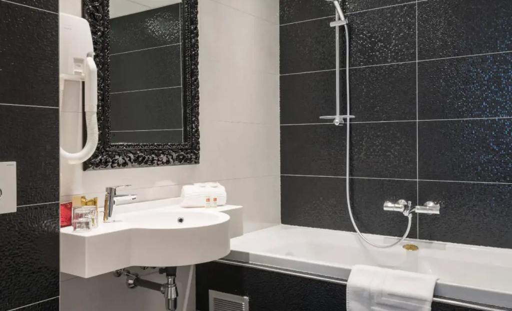 Hotel Bristol - Chambres