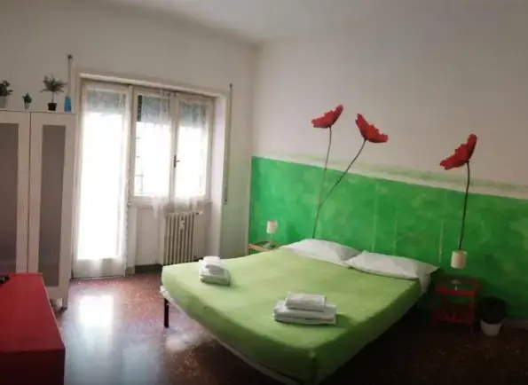 Double room (full double bed)
