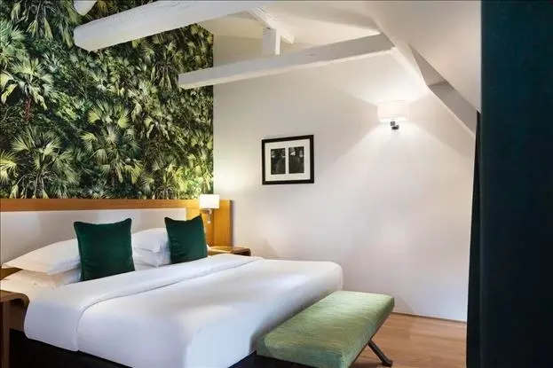 Signature Double room (twin beds)