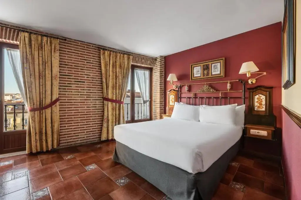 Quadruple Suite