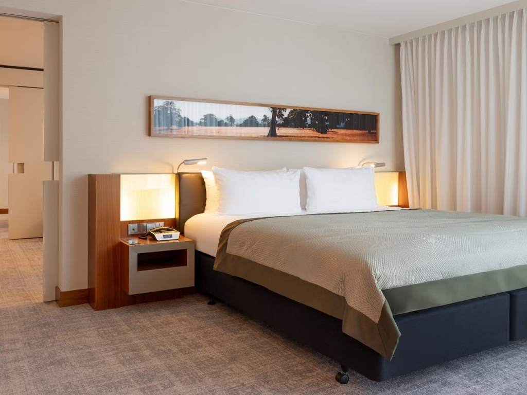 Signature Double Suite (full double bed)