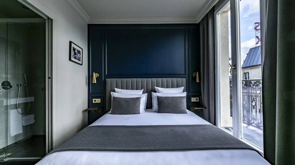 Superior Double room (full double bed)