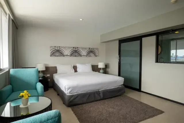 Double Junior Suite (full double bed)