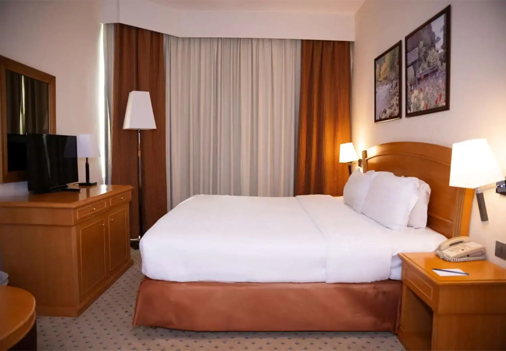 Golden Tulip Sharjah Hotel Apartments - Chambres
