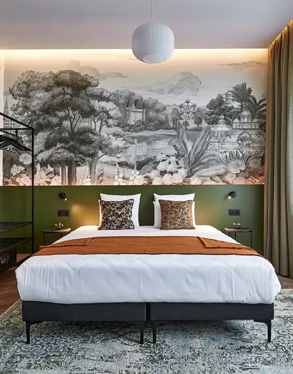 Botanist Double room (full double bed)