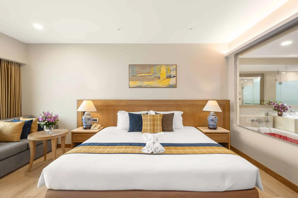 Ocean Deluxe Double room (full double bed)