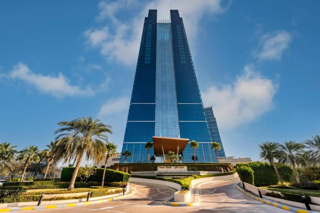 Dusit Thani Abu Dhabi — фото