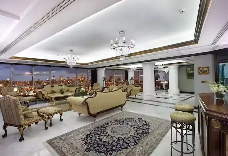 Metropolitan Palace - Chambres