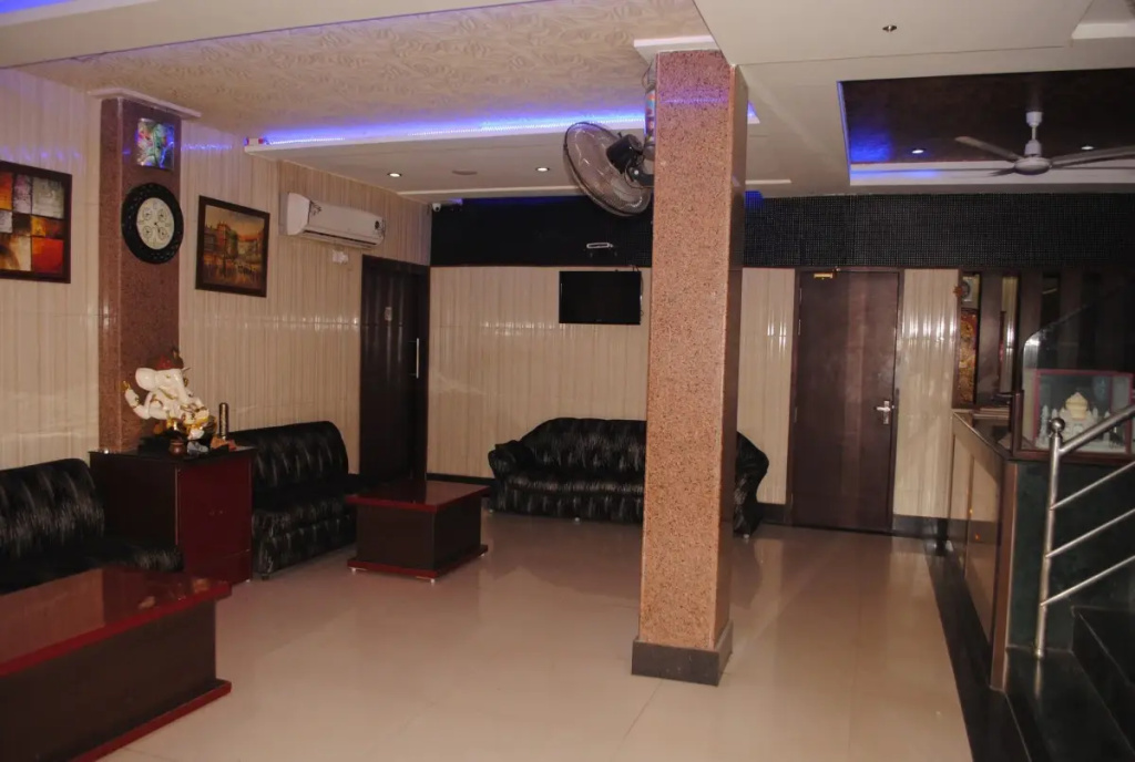 Anjuman By OYO Rooms - Général