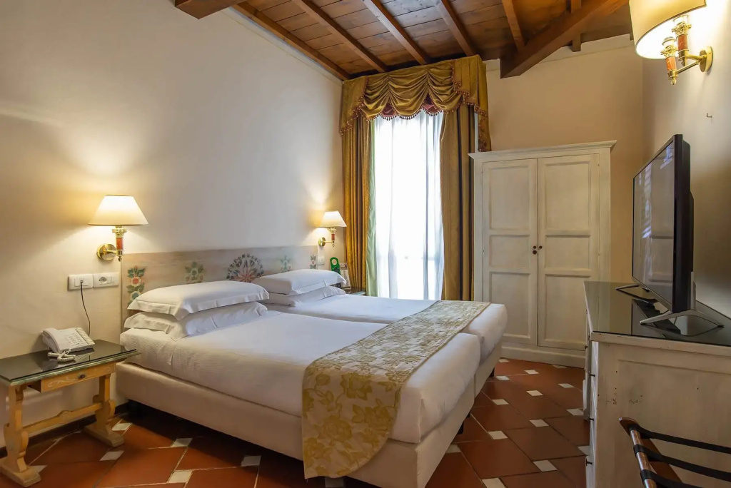 Classic Double room (twin beds)