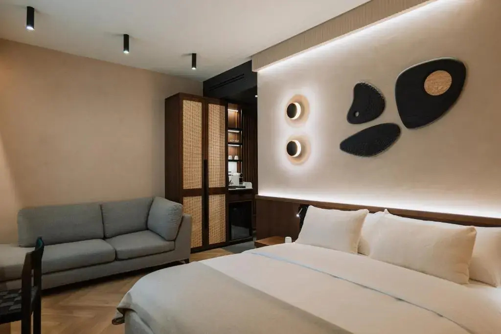 Superior Double room (full double bed)