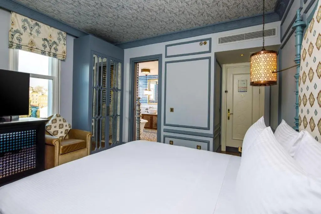 Accessible Guest Double room (full double bed)