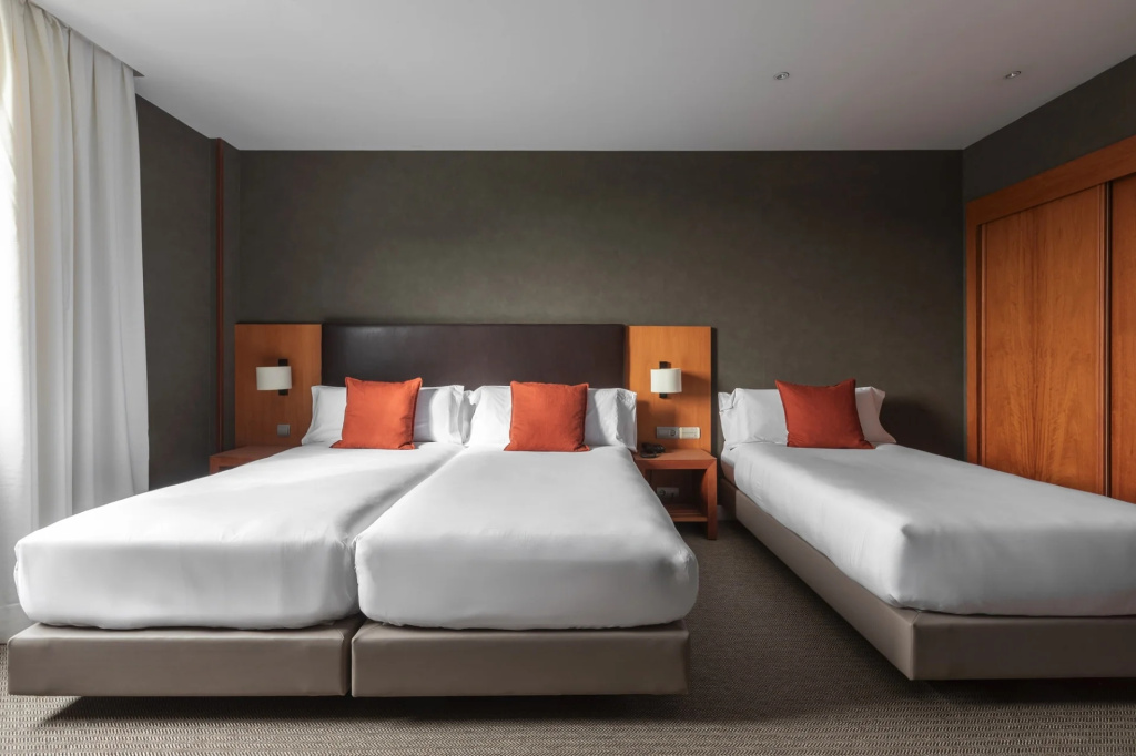 Hotel Acta Sant Just - Chambres