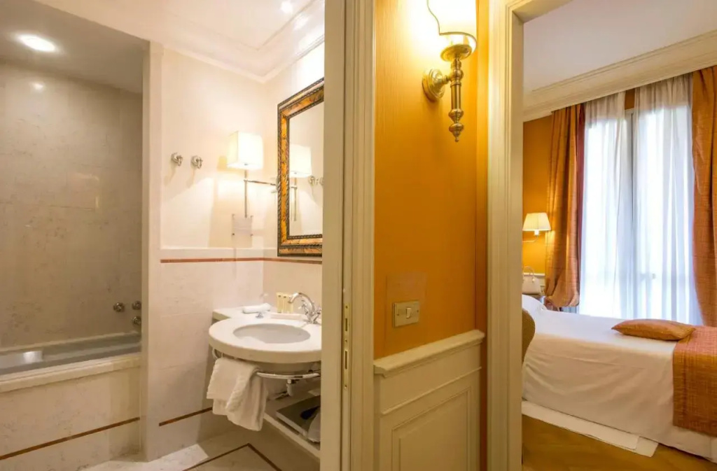 Hotel Corona d'Oro - Général