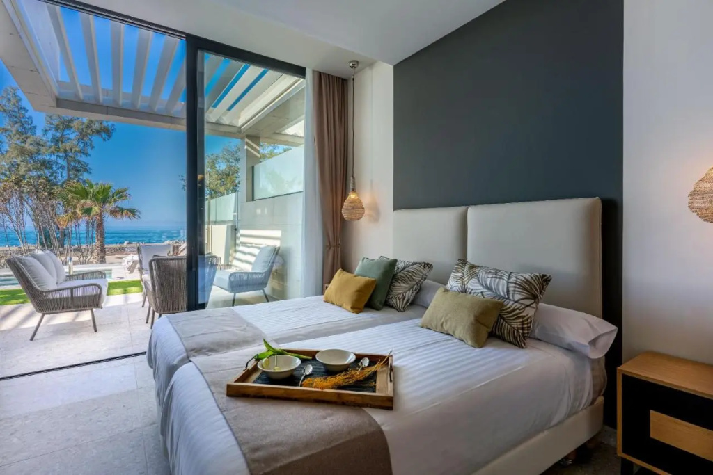 Resort Cordial Santa Agueda & Perchel Beach Club - 3