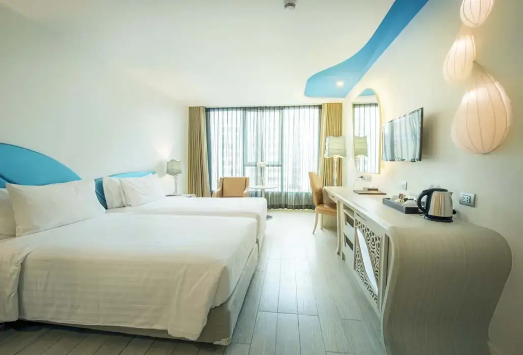 Deluxe Double room (twin beds)