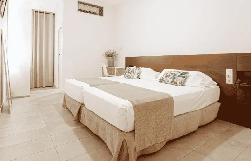 Hotel AACR Monteolivos - Chambres