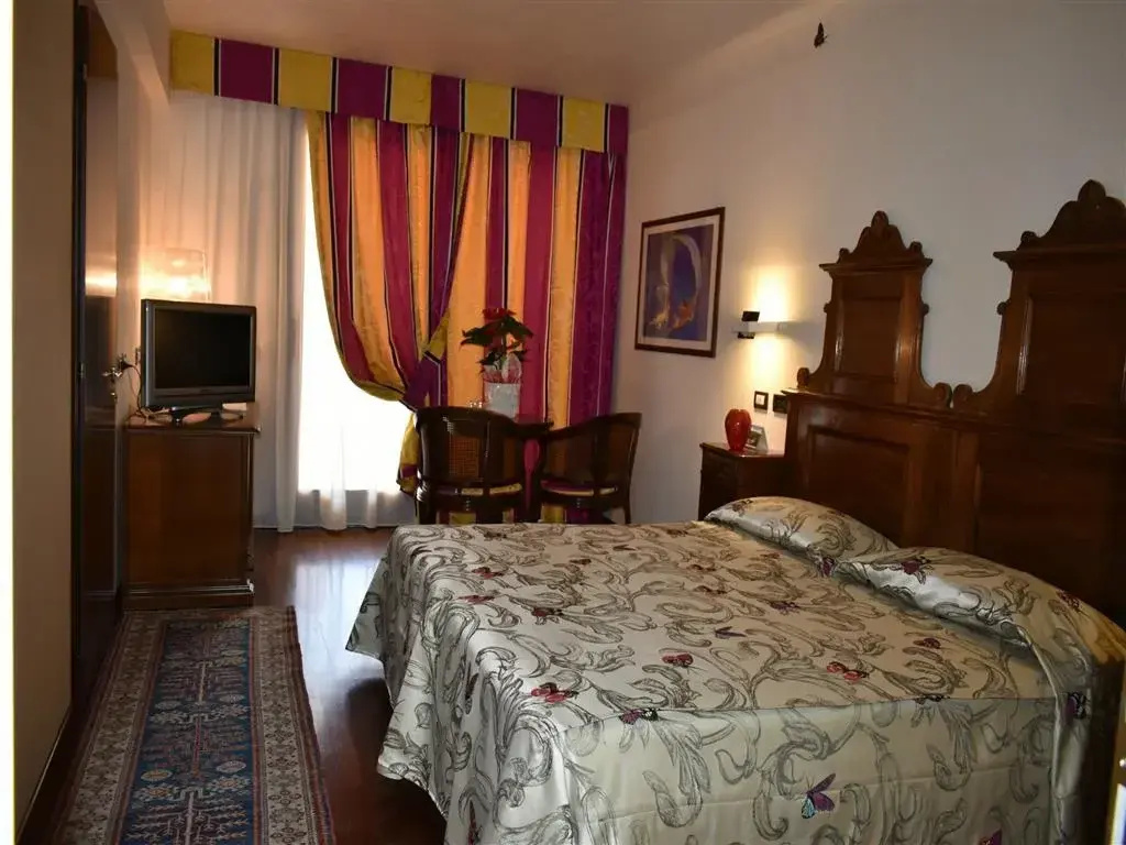 Villa Madrina Lovely and Dynamic Hotel - Chambres