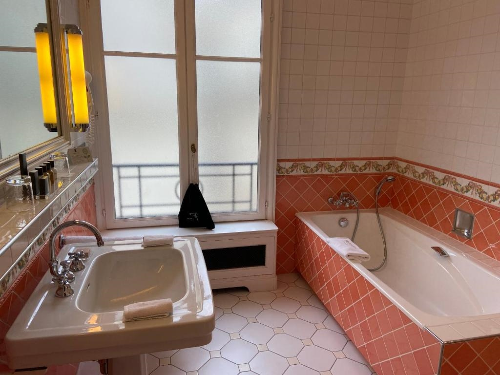 Hotel Raphael 61