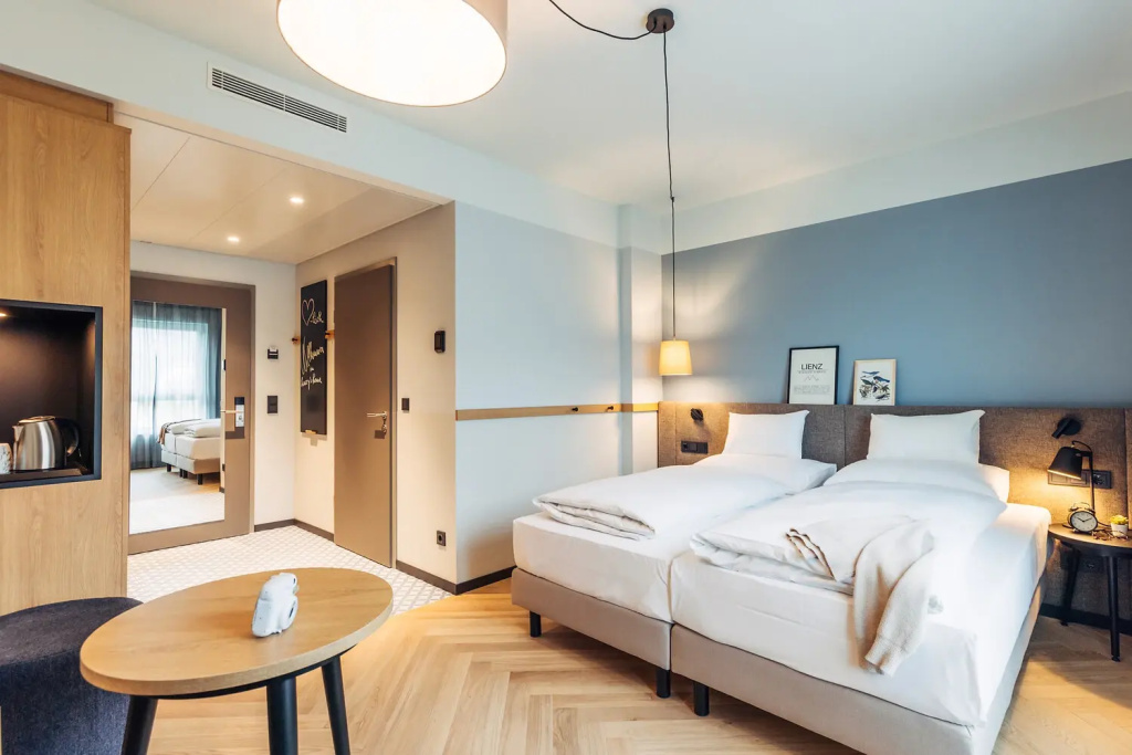 Standard Double room (twin beds)