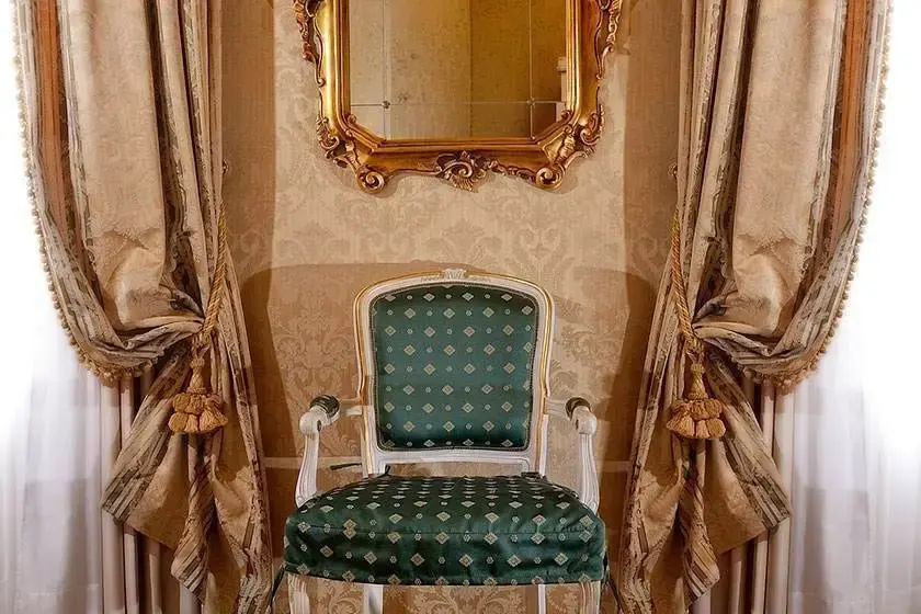 Hotel Canaletto - Tap to explore photos