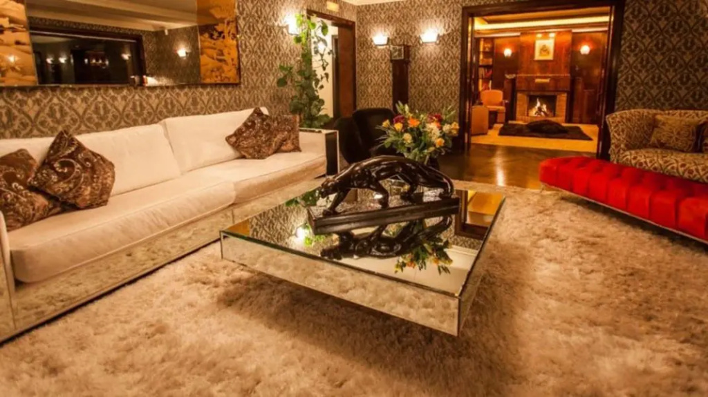 L.Raphael Chalet Verbier