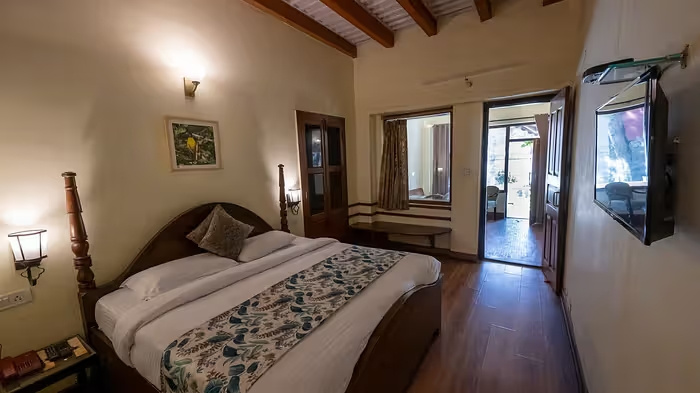 Heritage Double Suite Garden Facing (full double bed)