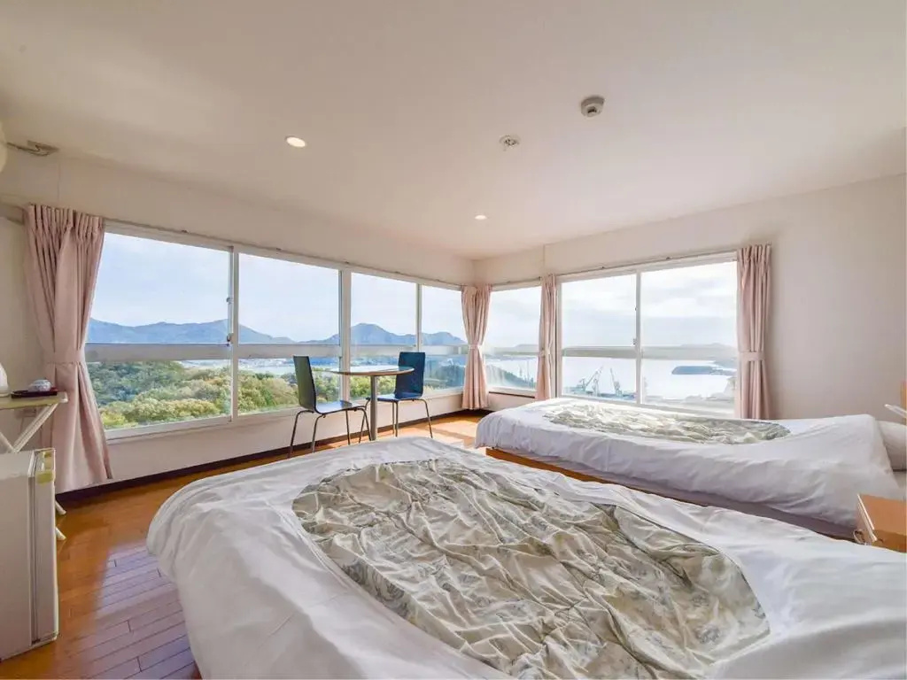 Deluxe Double room twin beds