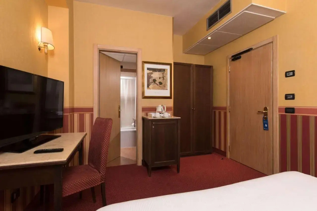 Hotel photo 28