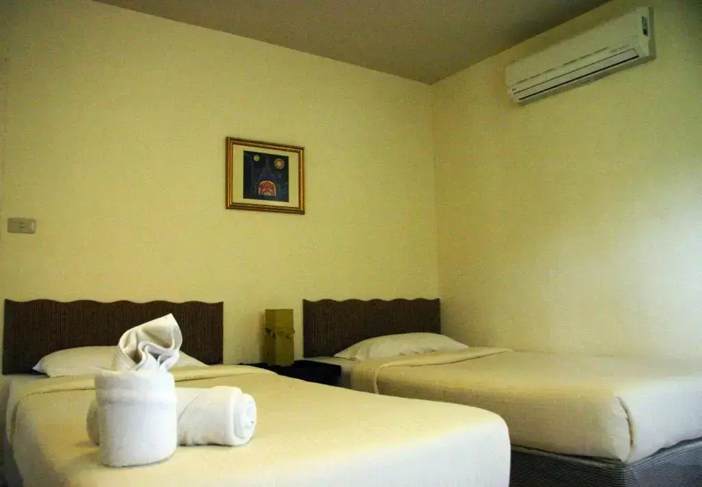 Double room (twin beds)
