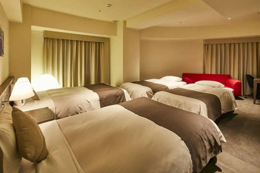 Ginza Grand Hotel by null