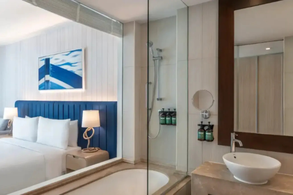 Hotel Crowne Plaza Abu Dhabi Yas Island by IHG - Chambres