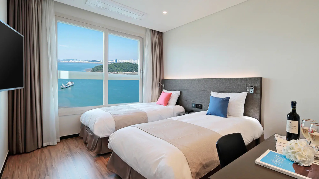Standard Double room (twin beds)