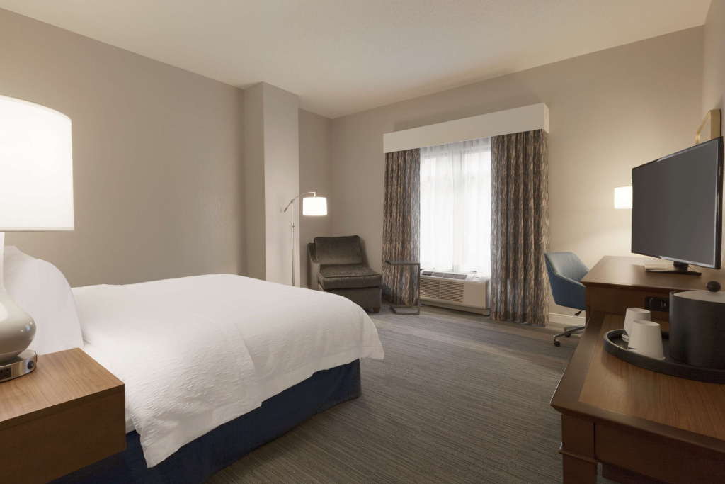 Hampton Inn & Suites Nashville Downtown - Chambres
