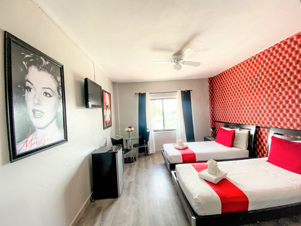 Standard Double room with view (twin beds)
