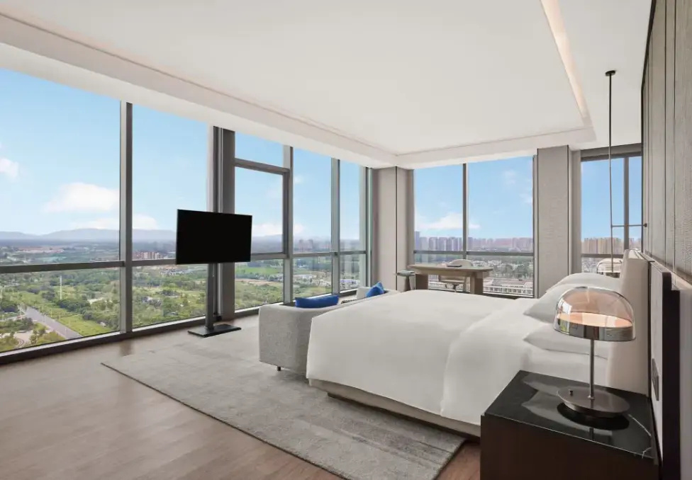 1 Bedroom Welcome Double Suite (full double bed)