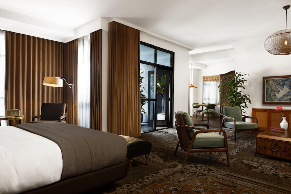 Grand Double Suite (full double bed)