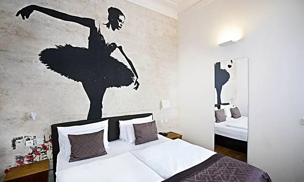 Golden Crown Hotel - Chambres