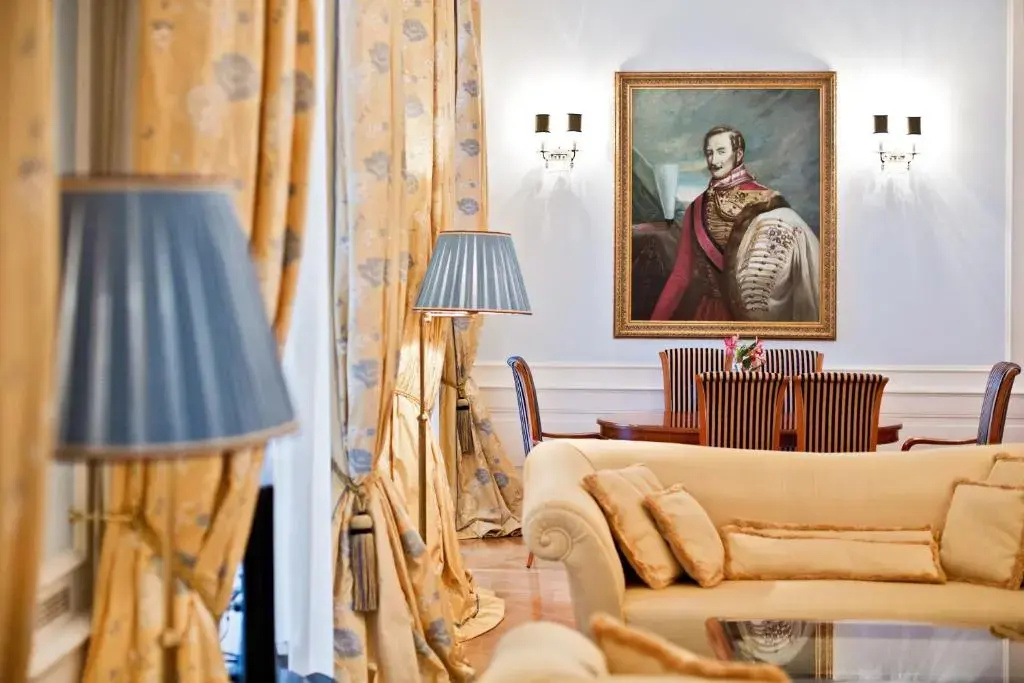 Palais Coburg - Chambres