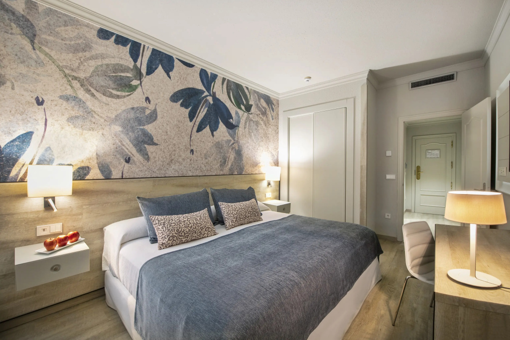 Economy Double room (full double bed)
