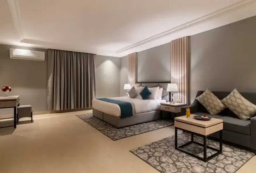 Double Junior Suite (full double bed)